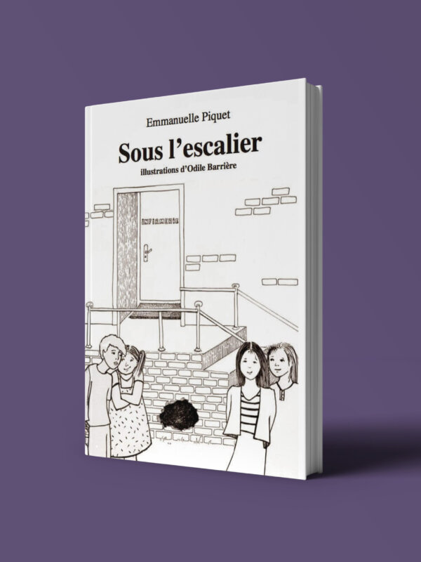 Sous l'escalier